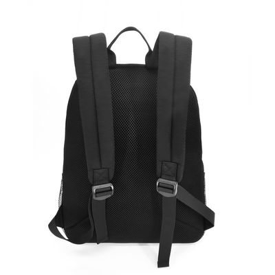 Stoffweicher Nylon-Rucksack Schwarz wasserdicht für Auswärtsreisen