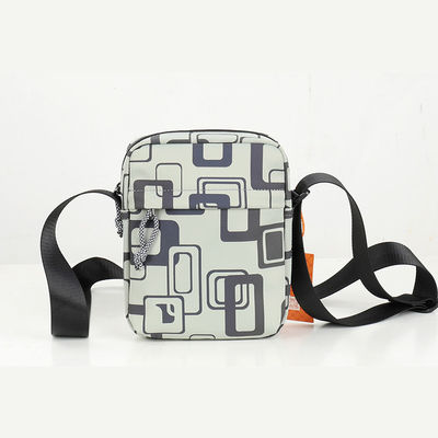 Hands Free Sling Cross Body Bag Unisex Stil 15L Kapazität OEM ODM